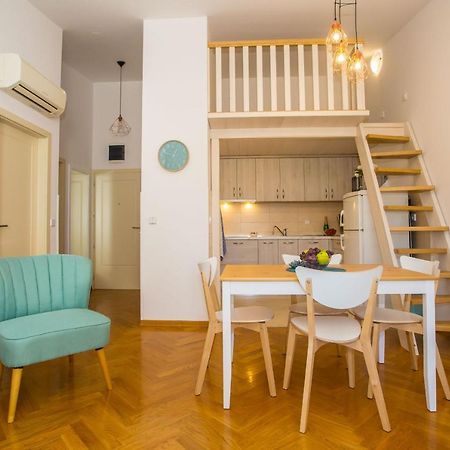 Apartment Dora Near Sea And Center With Private Garage Poreč Buitenkant foto